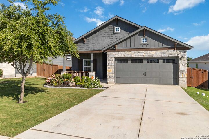 Property Photo: 6769 Concho Crk TX 78108