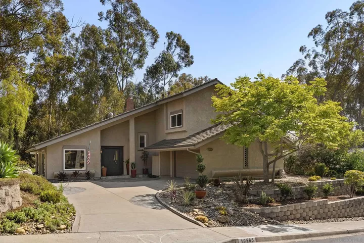 Property Photo:  10585 Rookwood Dr  CA 92131 