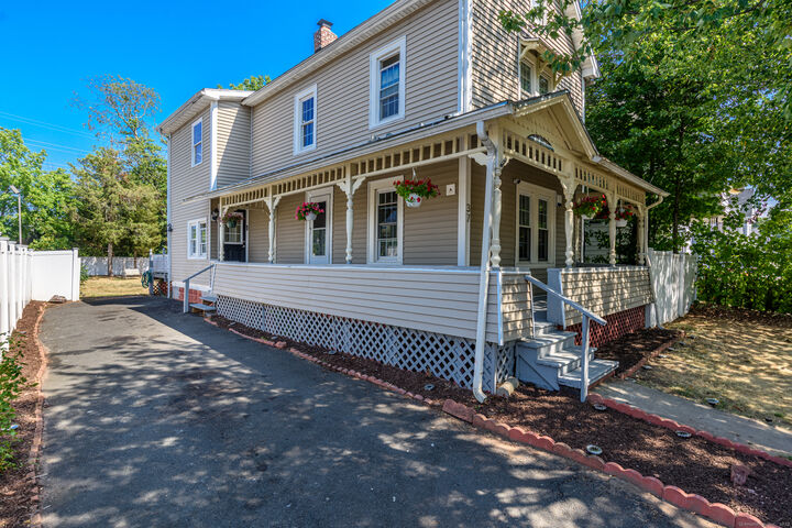 Property Photo:  37 George Street  CT 06516 
