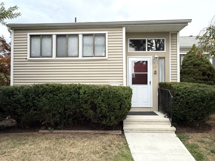 92 Shepards Knoll Drive 92  Hamden CT 06514 photo