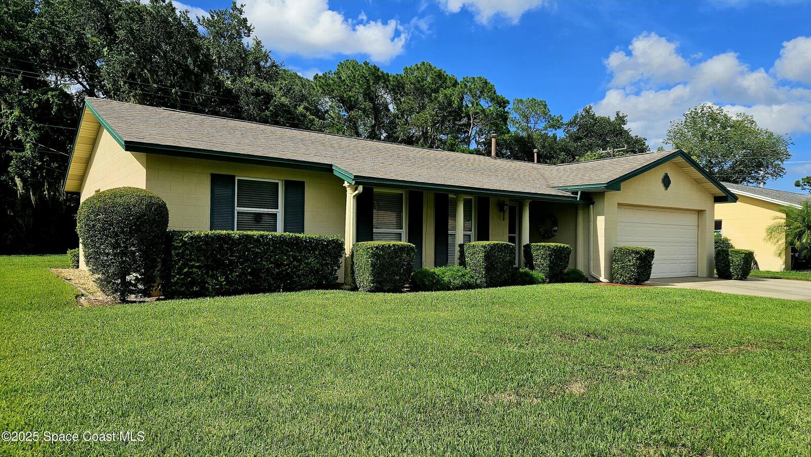 Property Photo:  1426 Turnesa Drive  FL 32780 