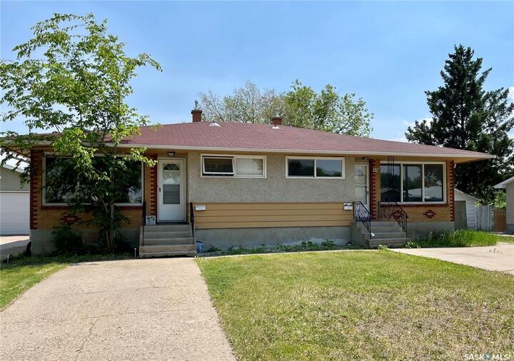 27/25 Cushing Crescent  Regina SK S4N 1V2 photo