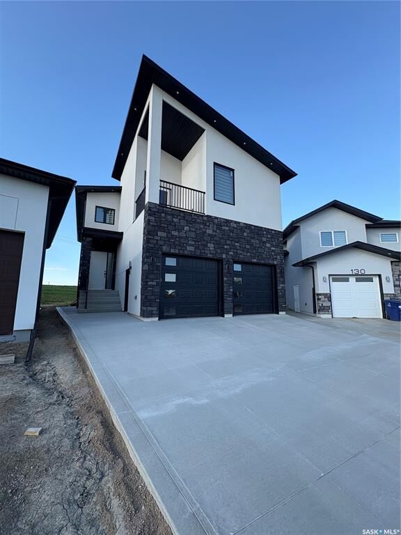 Property Photo: 134 Mazurek Crescent SK S7V 1S1