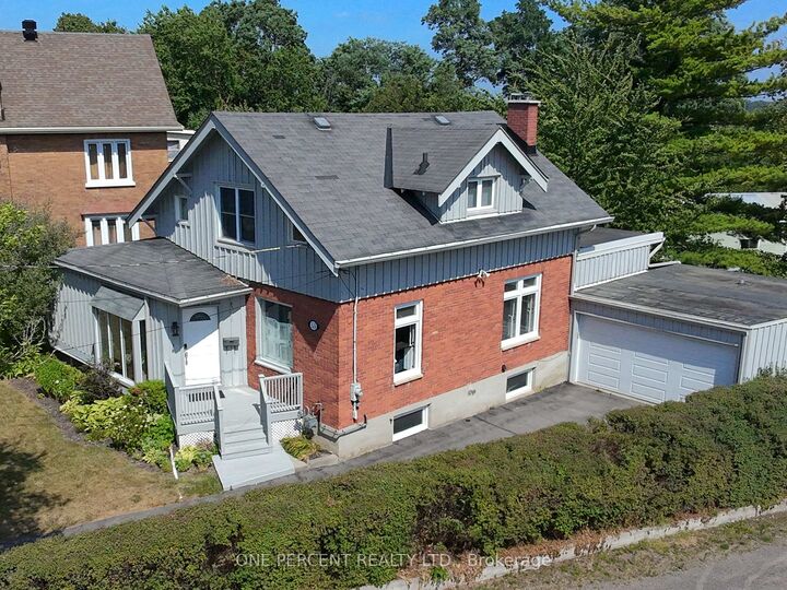 53 Highland Avenue  Belleville ON K8P 3R2 photo