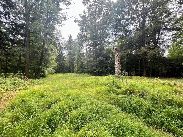 Property Photo: 172 Eagle Nest Lane PA 16239