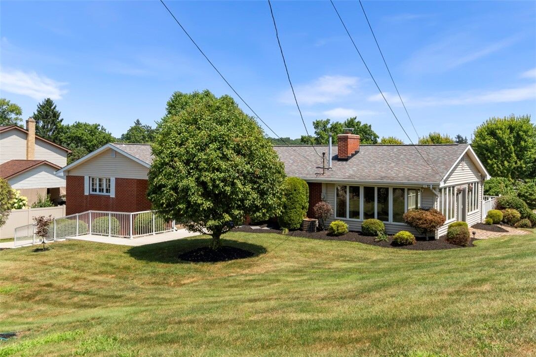 Property Photo:  111 Carolyn Dr  PA 15108 