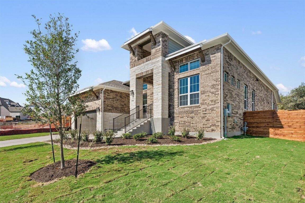 Property Photo: 7608 Montage Drive TX 78738