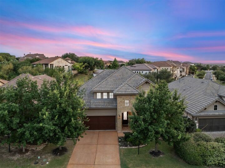 Property Photo:  206 Maxwell Way  TX 78738 