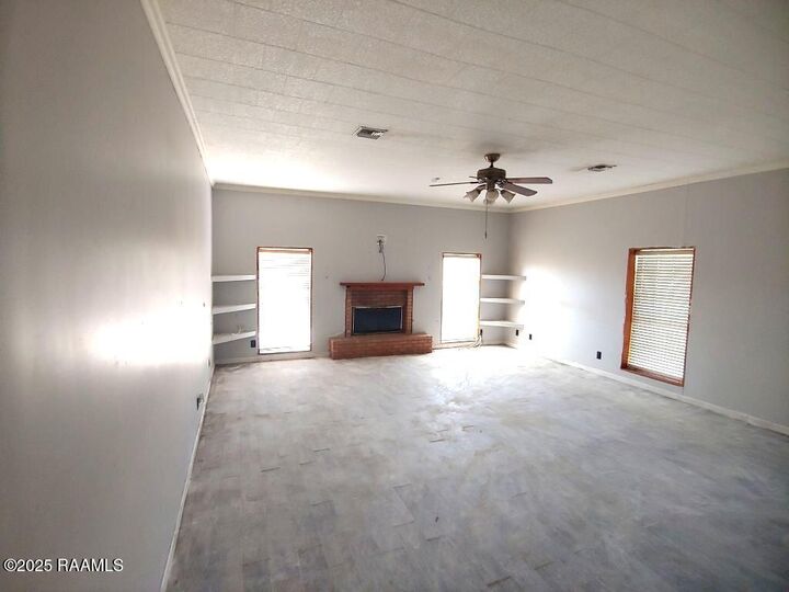 Property Photo: 9119 Coulee Kinney Road LA 70510