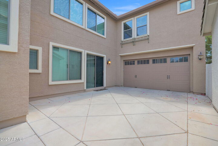 Property Photo:  19095 E Kingbird Court  AZ 85142 