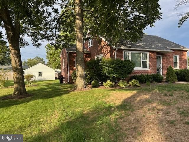 Property Photo:  925 Perkiomen Avenue  PA 19446 
