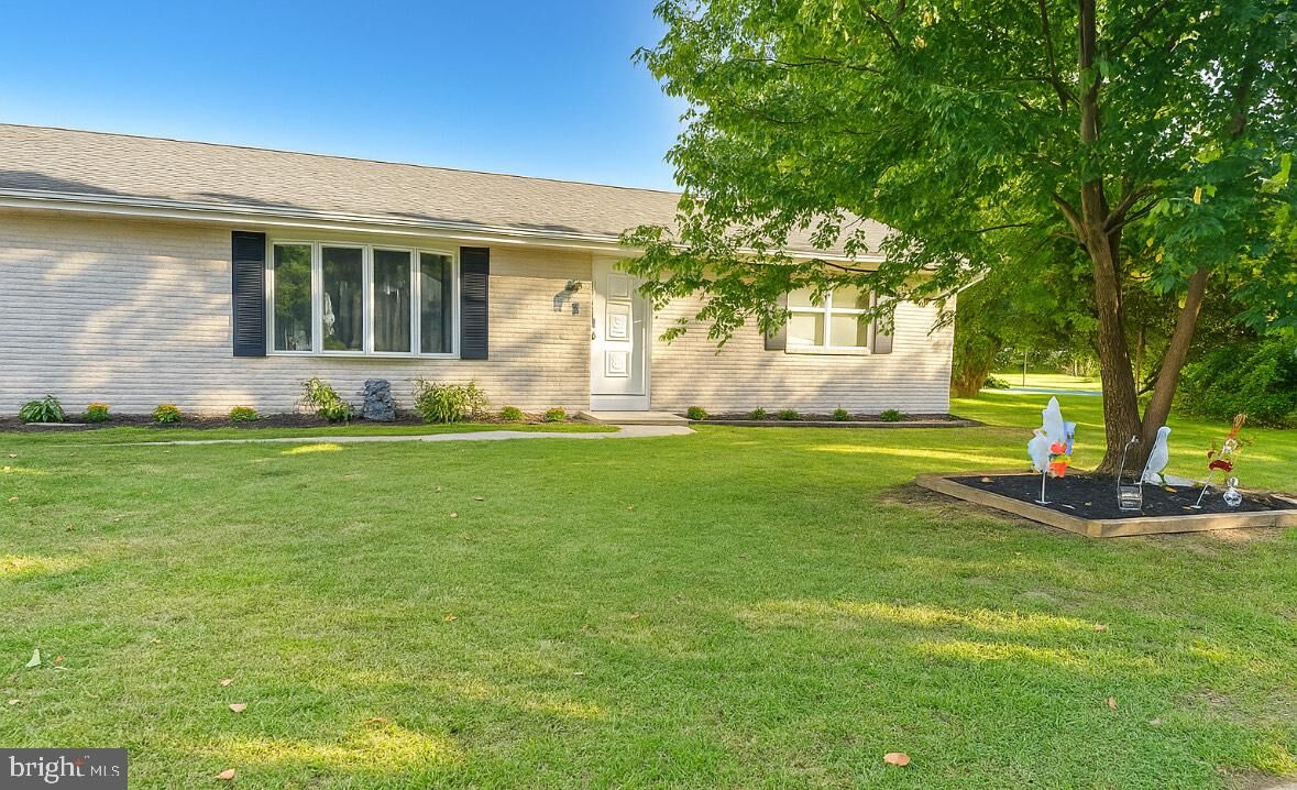 Property Photo: 311 Pine Street NJ 08069