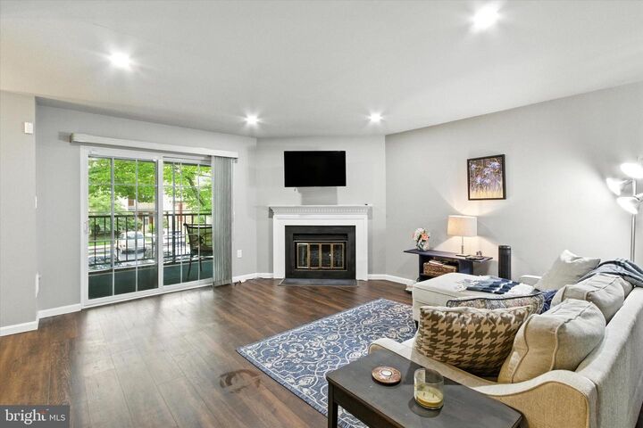 Property Photo:  168 Valley Greene Cr 168  PA 19610 