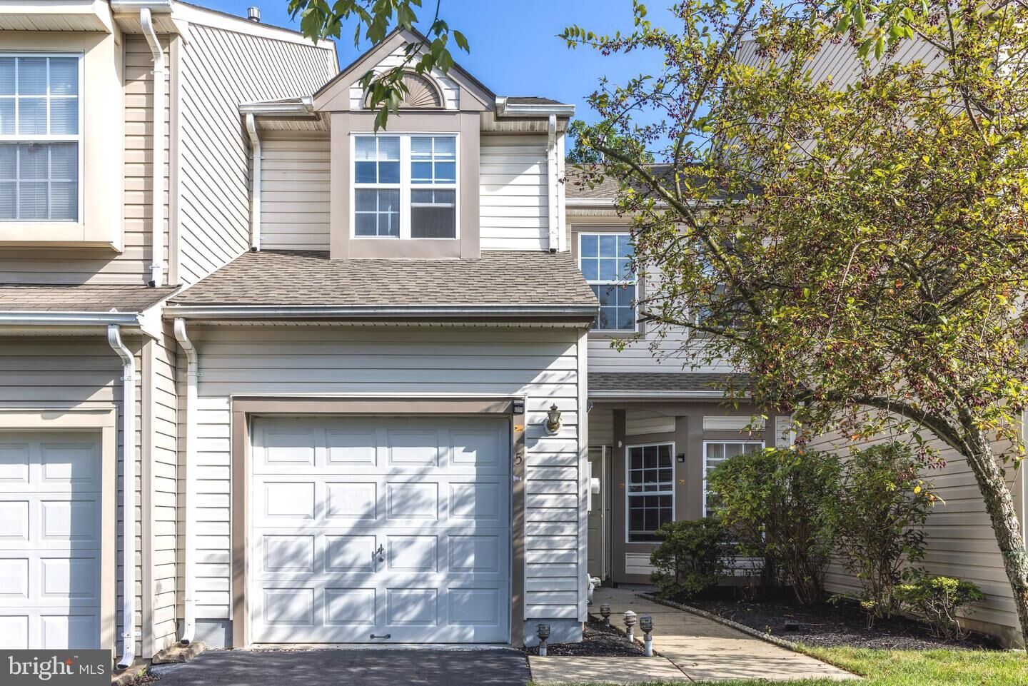 Property Photo:  5 Dunston Ln  NJ 08691 