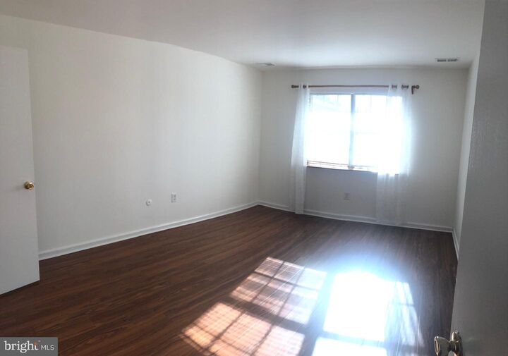 Property Photo:  54 Garden View Terrace 8  NJ 08520 