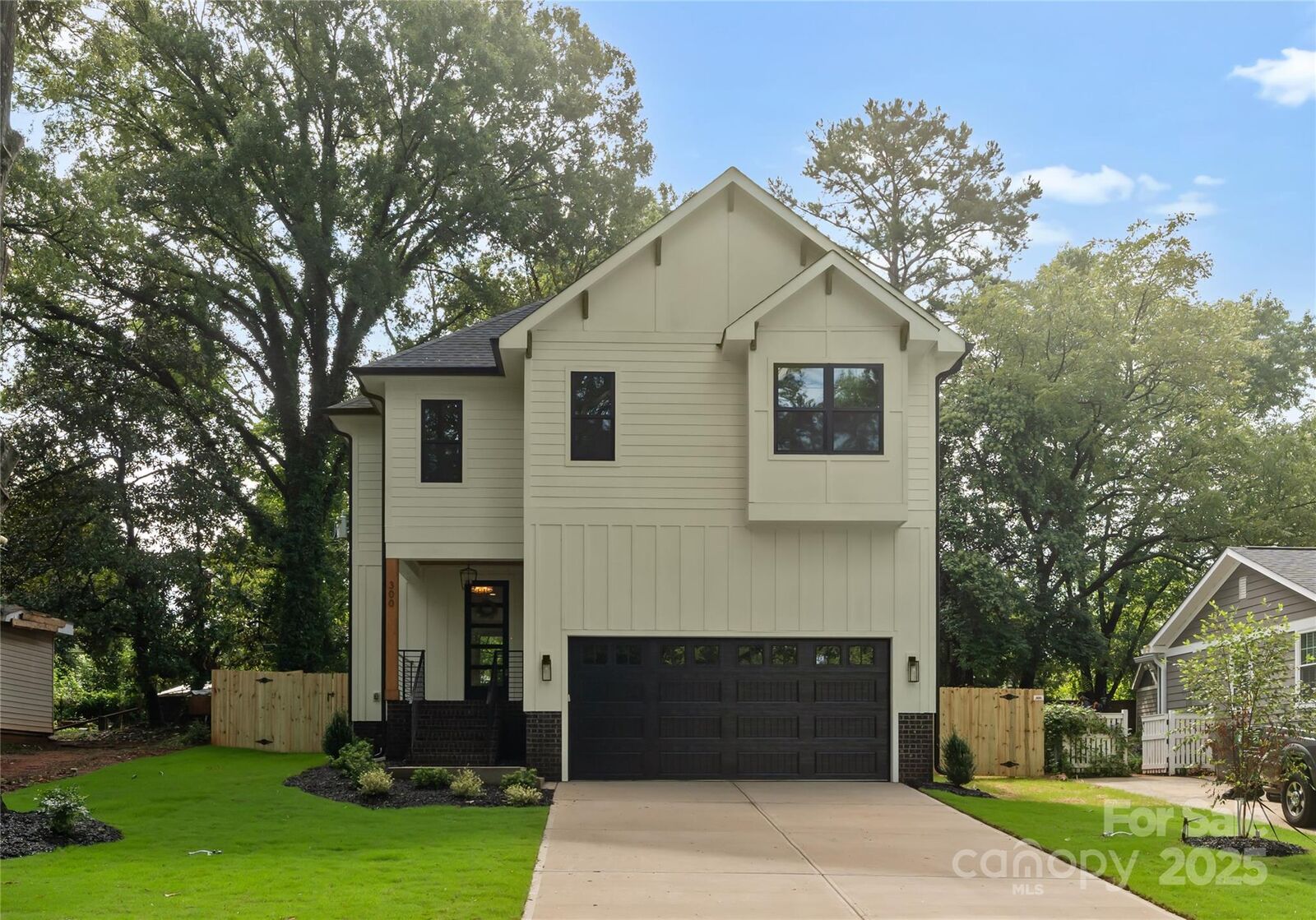 Property Photo:  300 Gene Avenue  NC 28205 