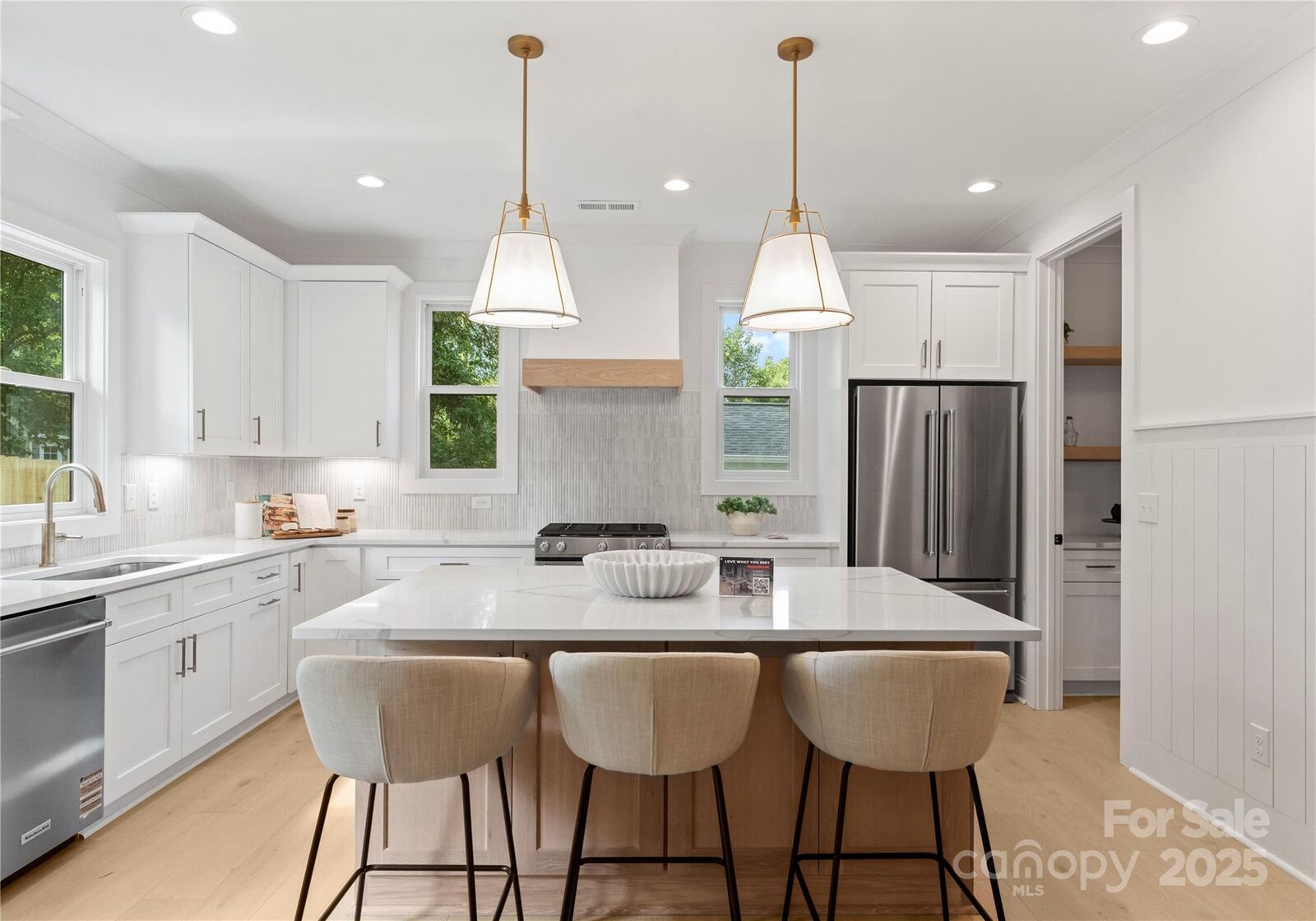 Property Photo:  300 Gene Avenue  NC 28205 