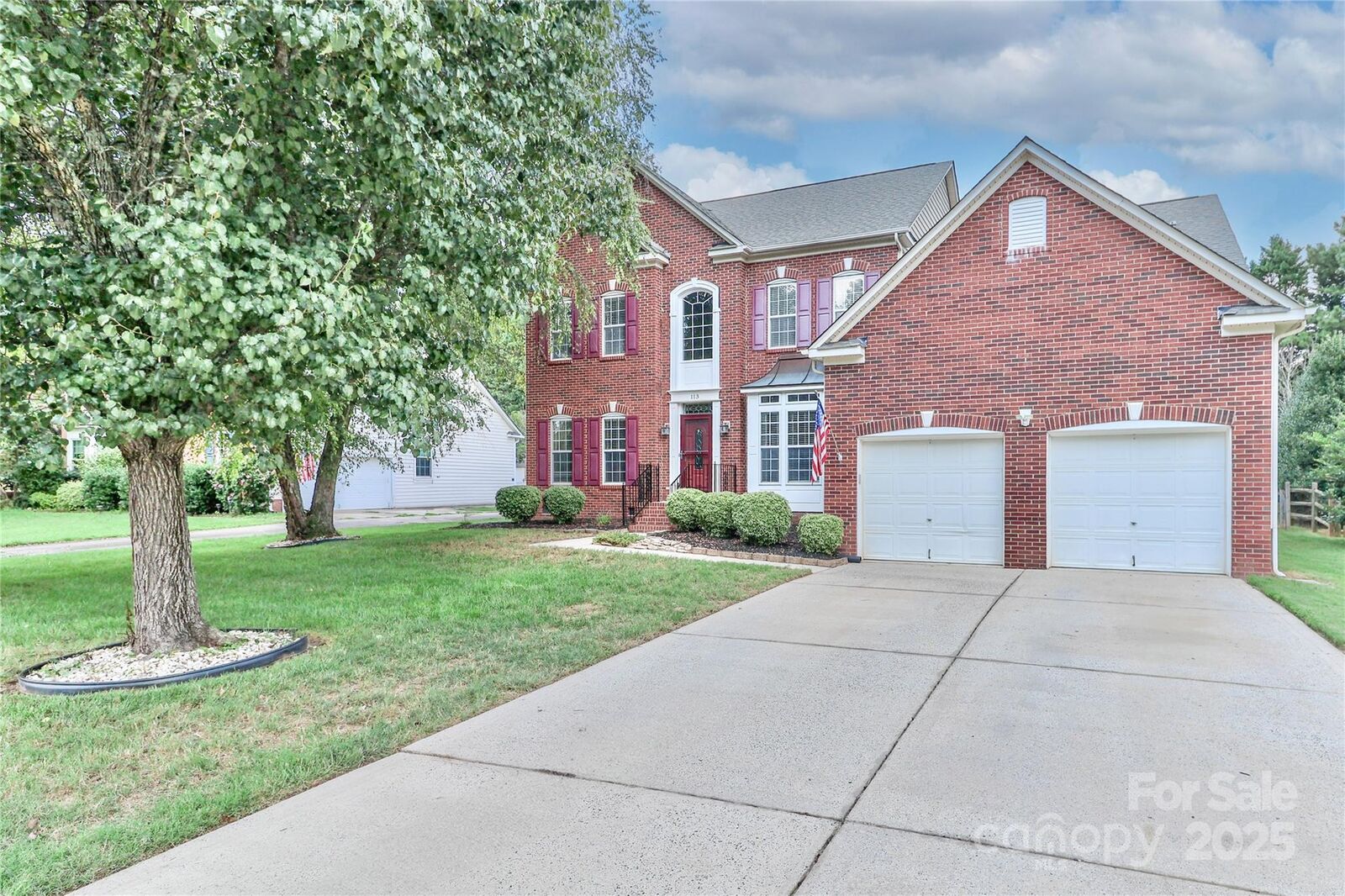 Property Photo: 113 Harbor Cove Lane NC 28117