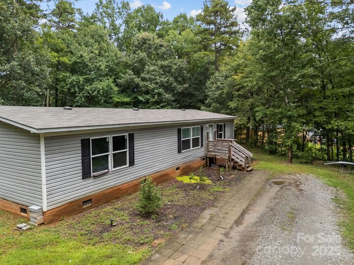 Property Photo: 250 Timber Ridge Drive NC 28144