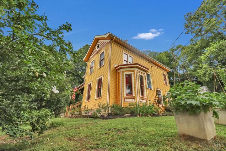 Property Photo:  8468 Wooster Pike  OH 45227 