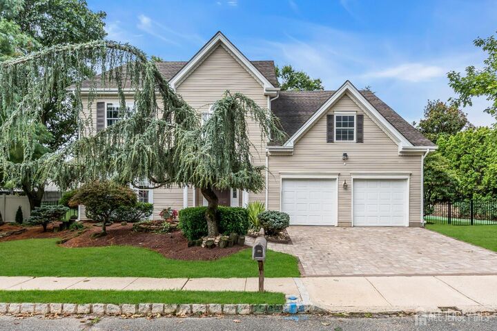 Property Photo:  204 Tamarack Court  NJ 07751 