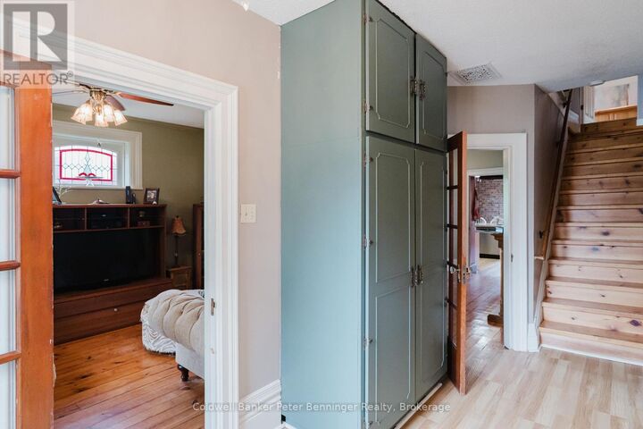 Property Photo: 192 3 Ave Avenue Southwest ON N0G 1L0