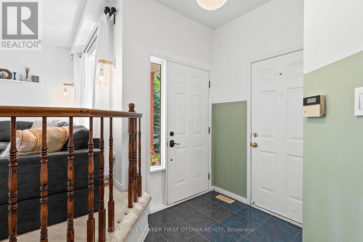 Property Photo: 51 Helmsdale Drive ON K2K 2S4
