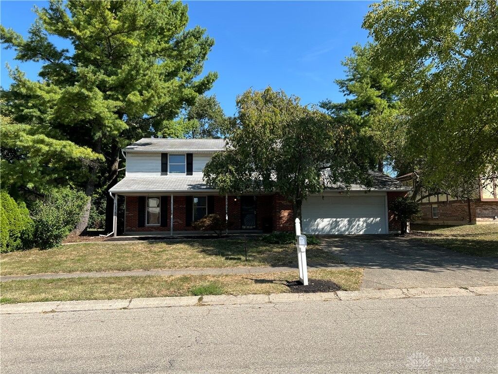 Property Photo: 5709 Waynegate Road OH 45424