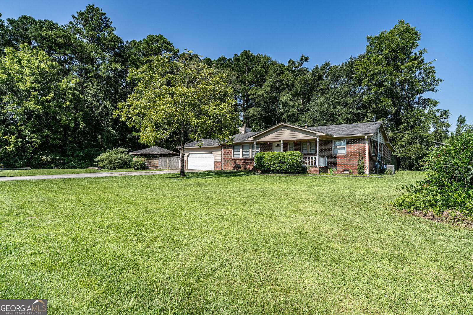 Property Photo: 25 Shoreline Drive NW GA 30165