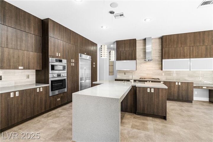 Property Photo:  7 Moraine Drive  NV 89052 