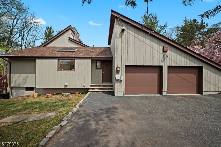 Property Photo: 9 Drummond Ter NJ 07039