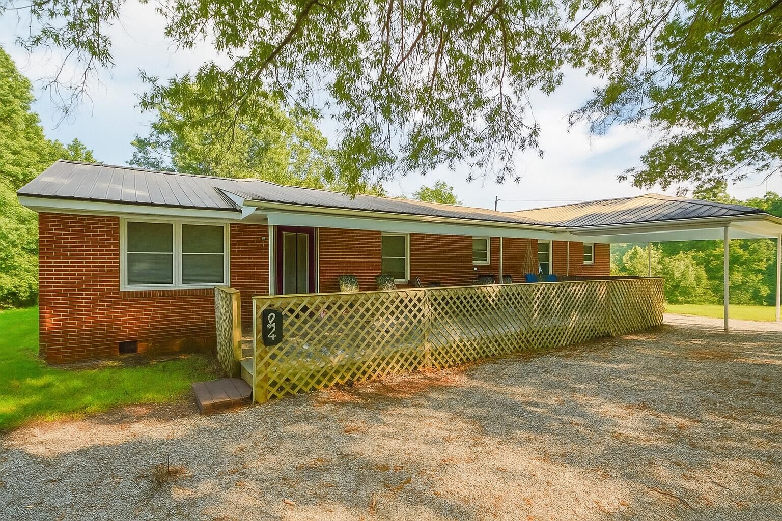 Property Photo:  279 Perry Rd  MS 39735 