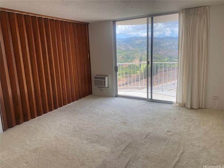 Property Photo:  98-1038 Moanalua Road 2208  HI 96701 