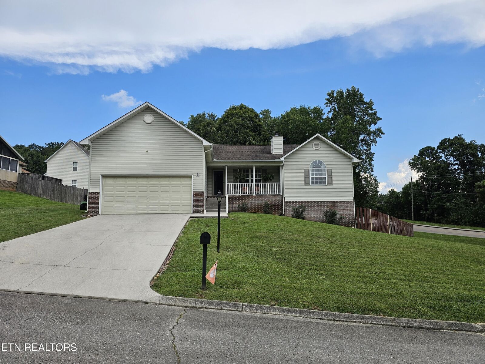 Property Photo:  2904 Mount Pleasant Rd  TN 37921 