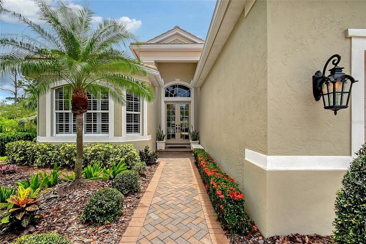 Property Photo:  105 Turquoise Lane  FL 34229 