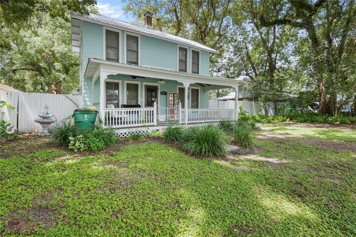 Property Photo: 5153 4th Street FL 33542
