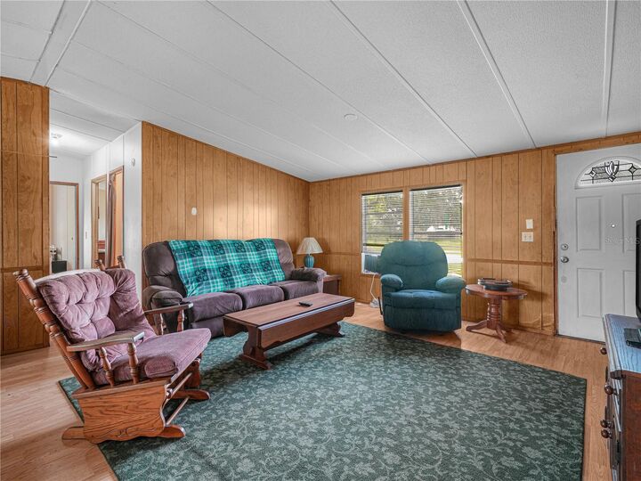 Property Photo: 3842 Roberts Avenue FL 33823