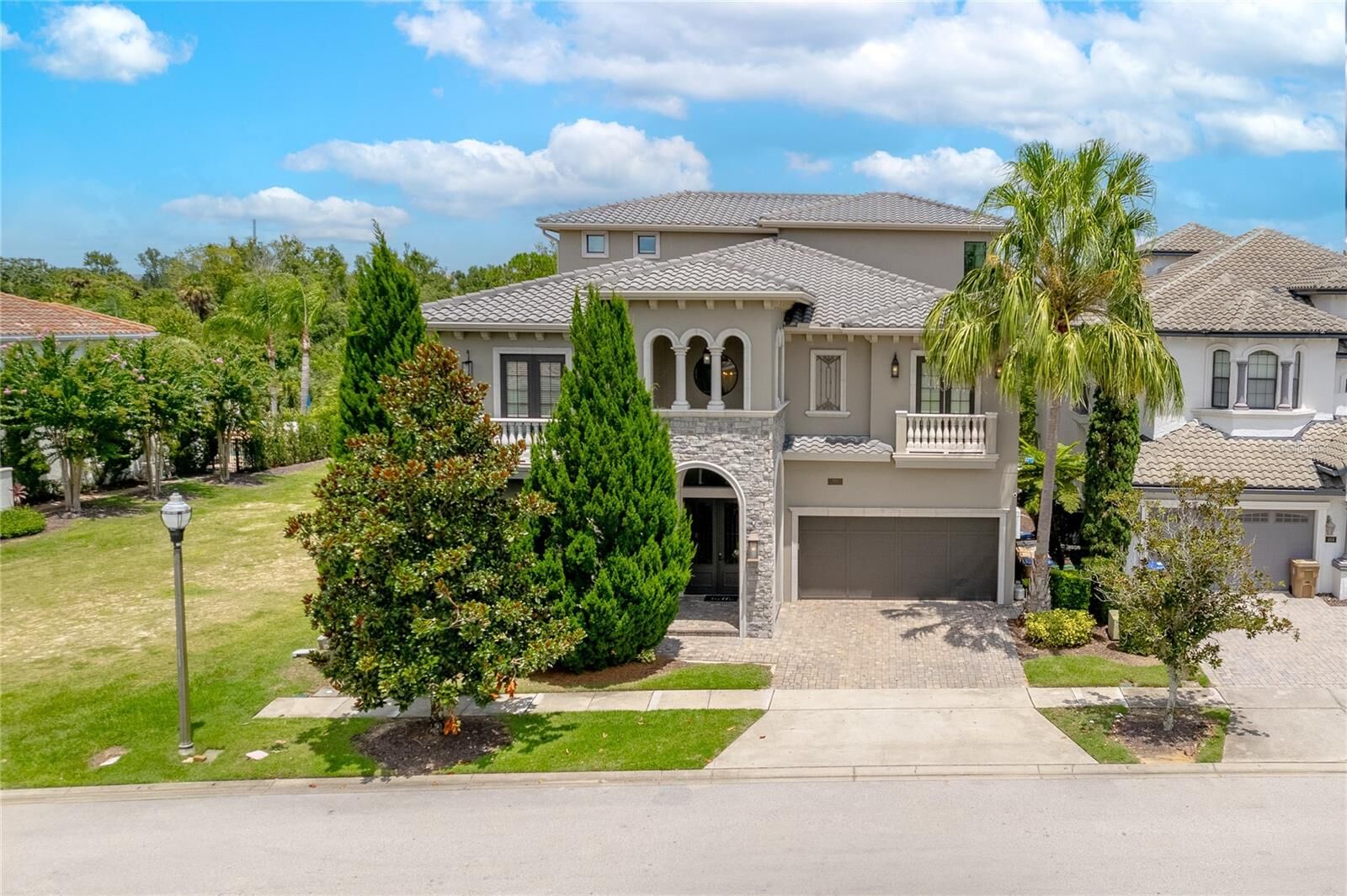 Property Photo:  600 Muirfield Loop  FL 34747 