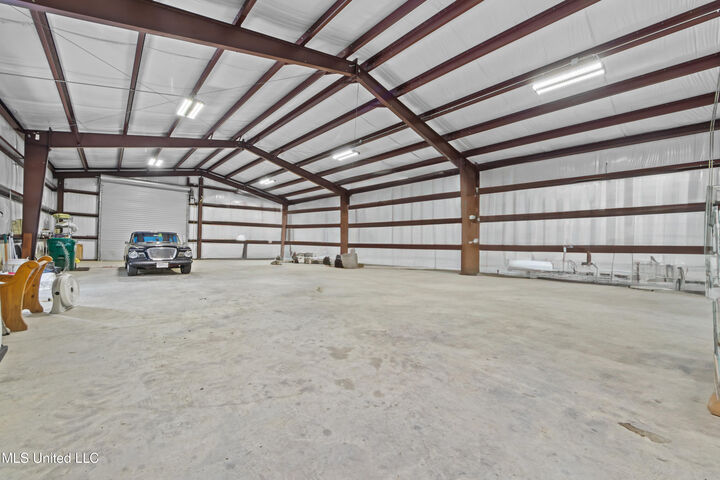 Property Photo:  2713 15th Avenue  MS 39501 