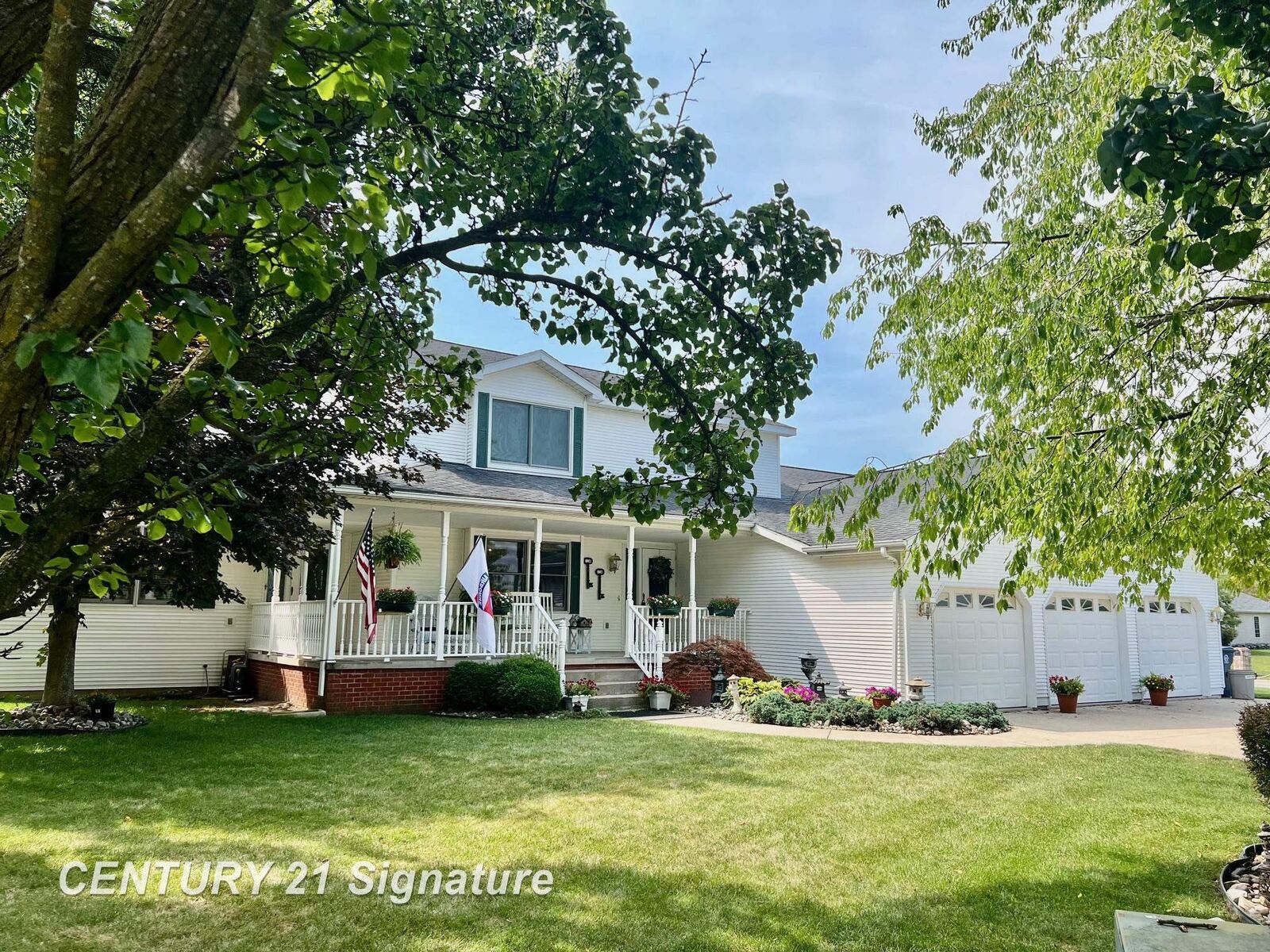 Property Photo: 4407 Spurwood Drive MI 48603