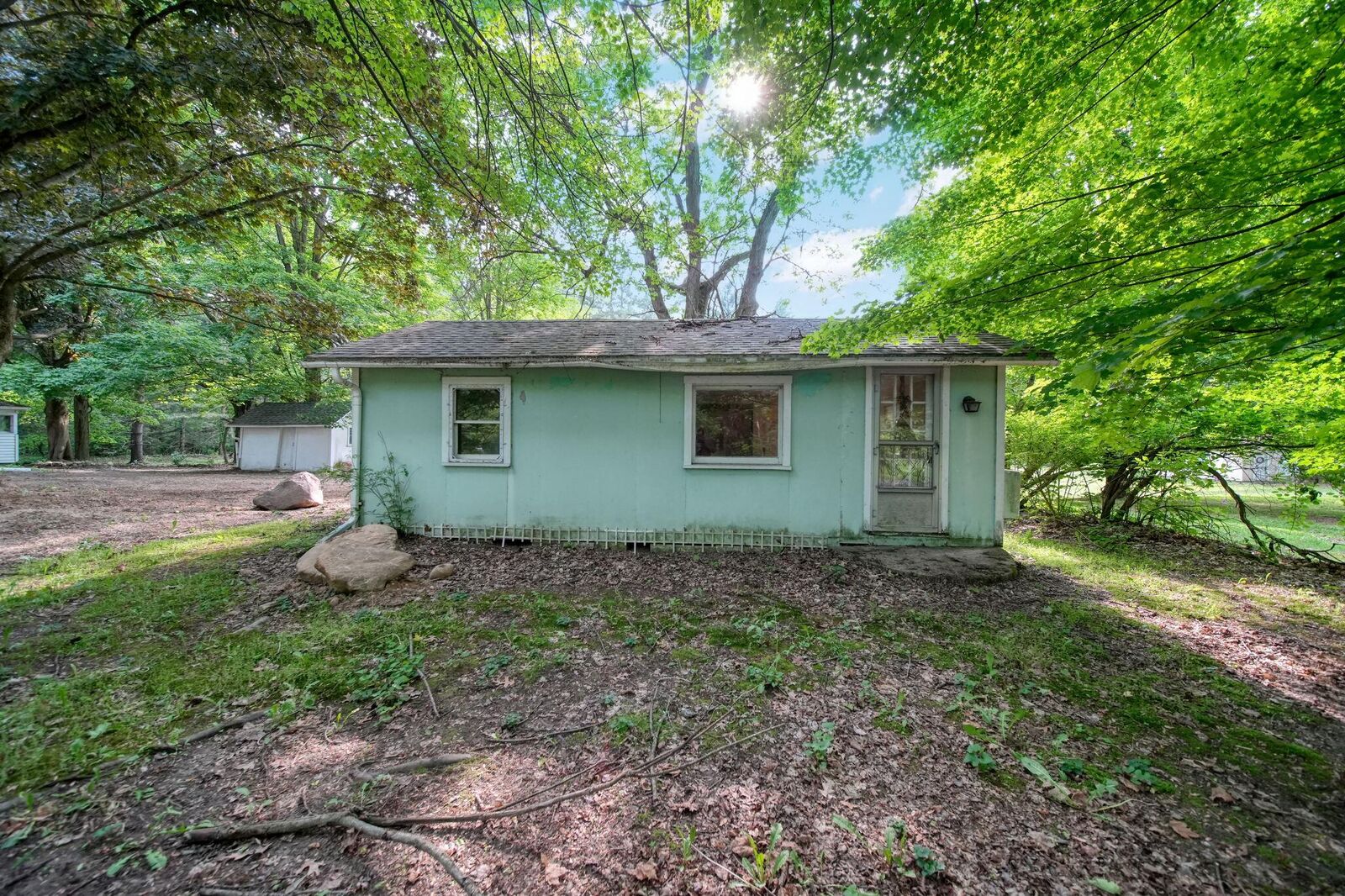 Property Photo: 536 S Jackson Street MI 49241