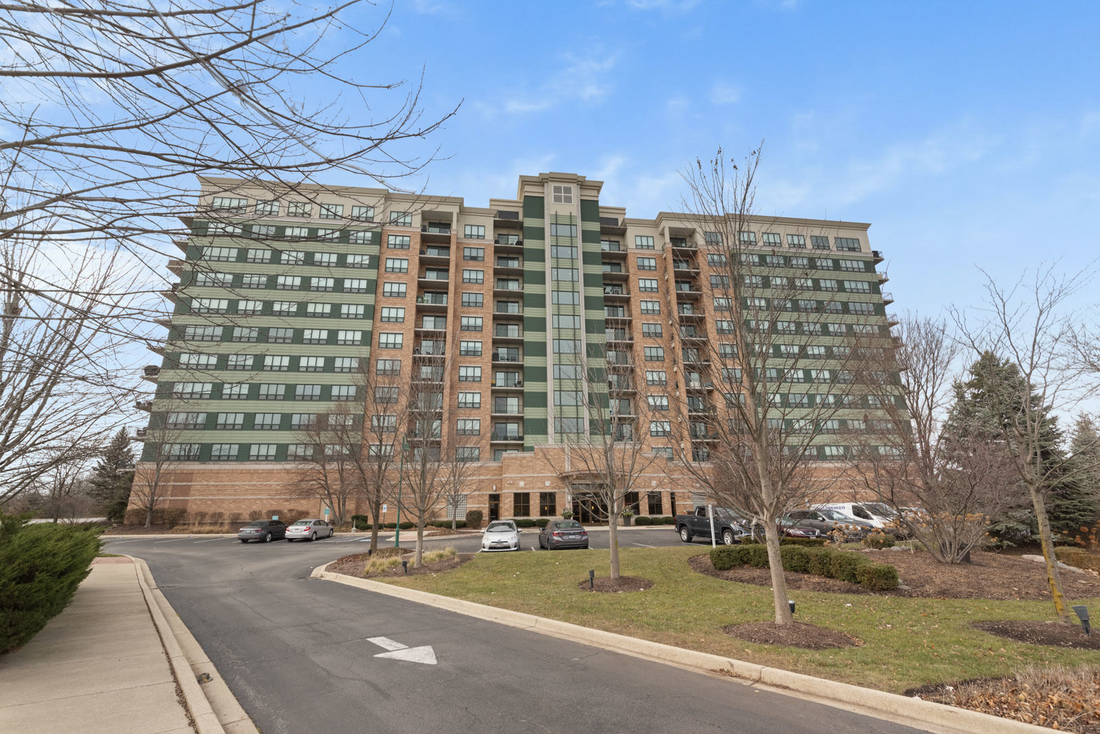 Property Photo:  6420 Double Eagle Drive 510  IL 60517 