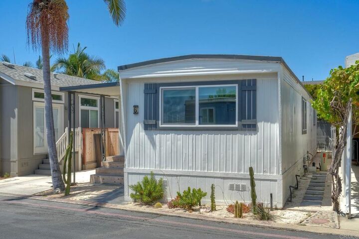 Property Photo: 699 N Vulcan Avenue 6 CA 92024