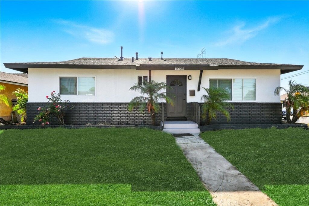 Property Photo: 15605 Kervin Avenue CA 90723