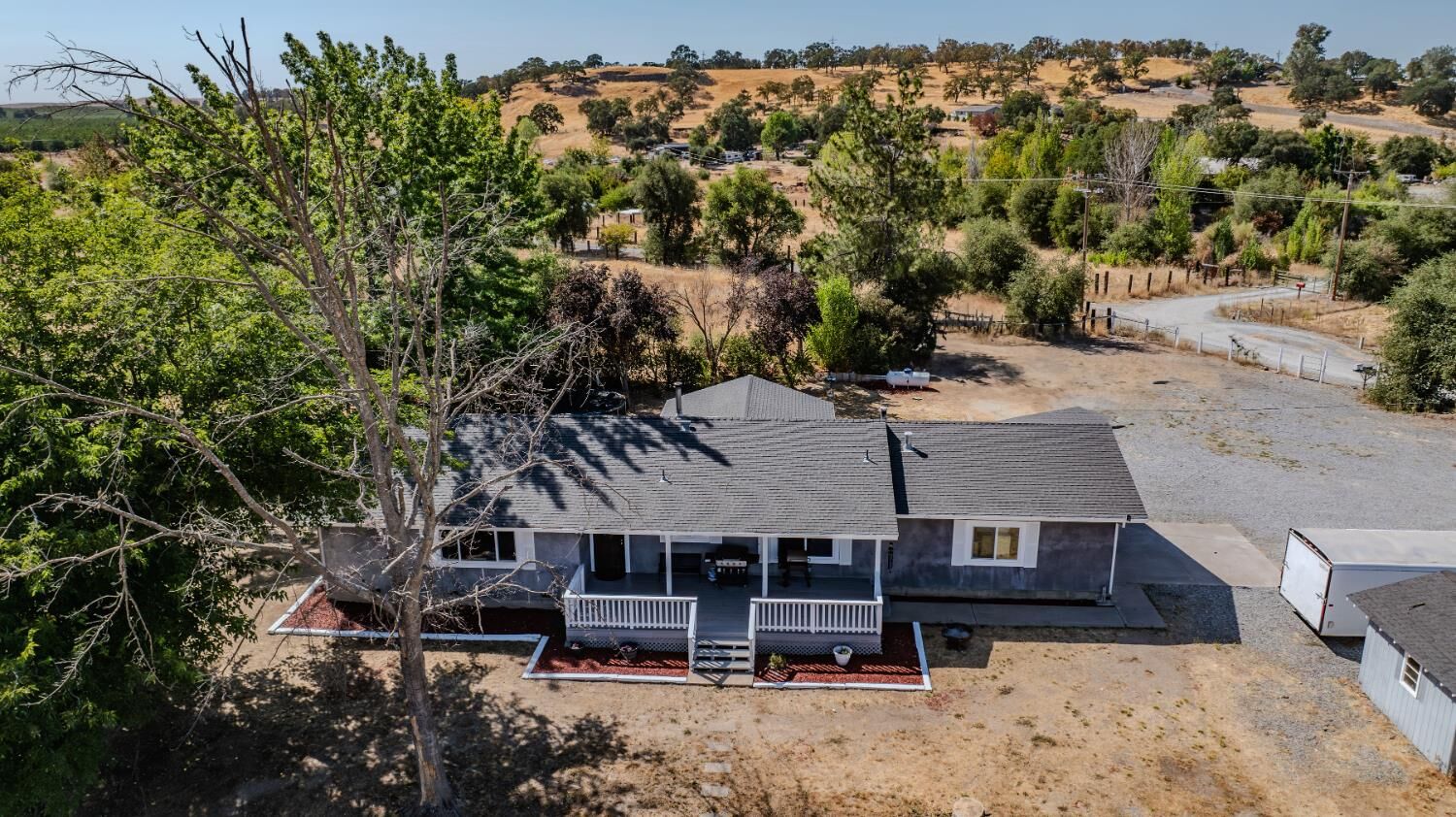 Property Photo: 9680 Warren Road CA 95252