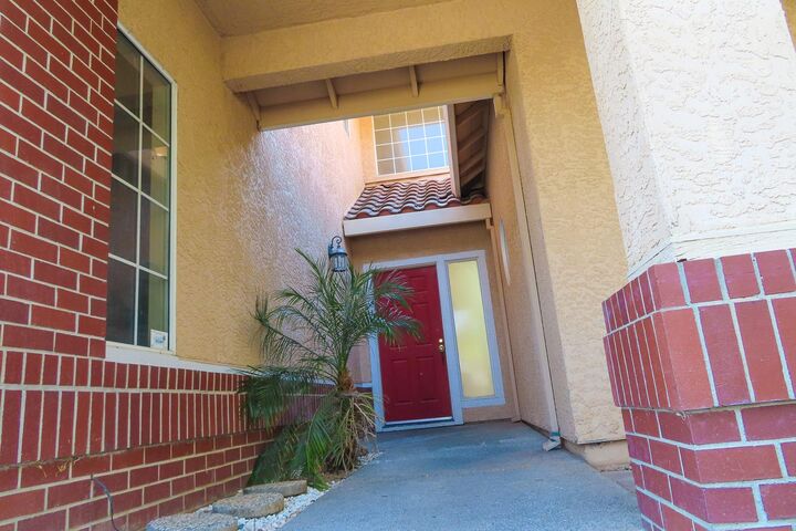 Property Photo:  8174 Finmere Way  CA 95829 