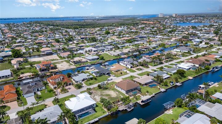 Property Photo: 127 SW 52nd Terrace FL 33914