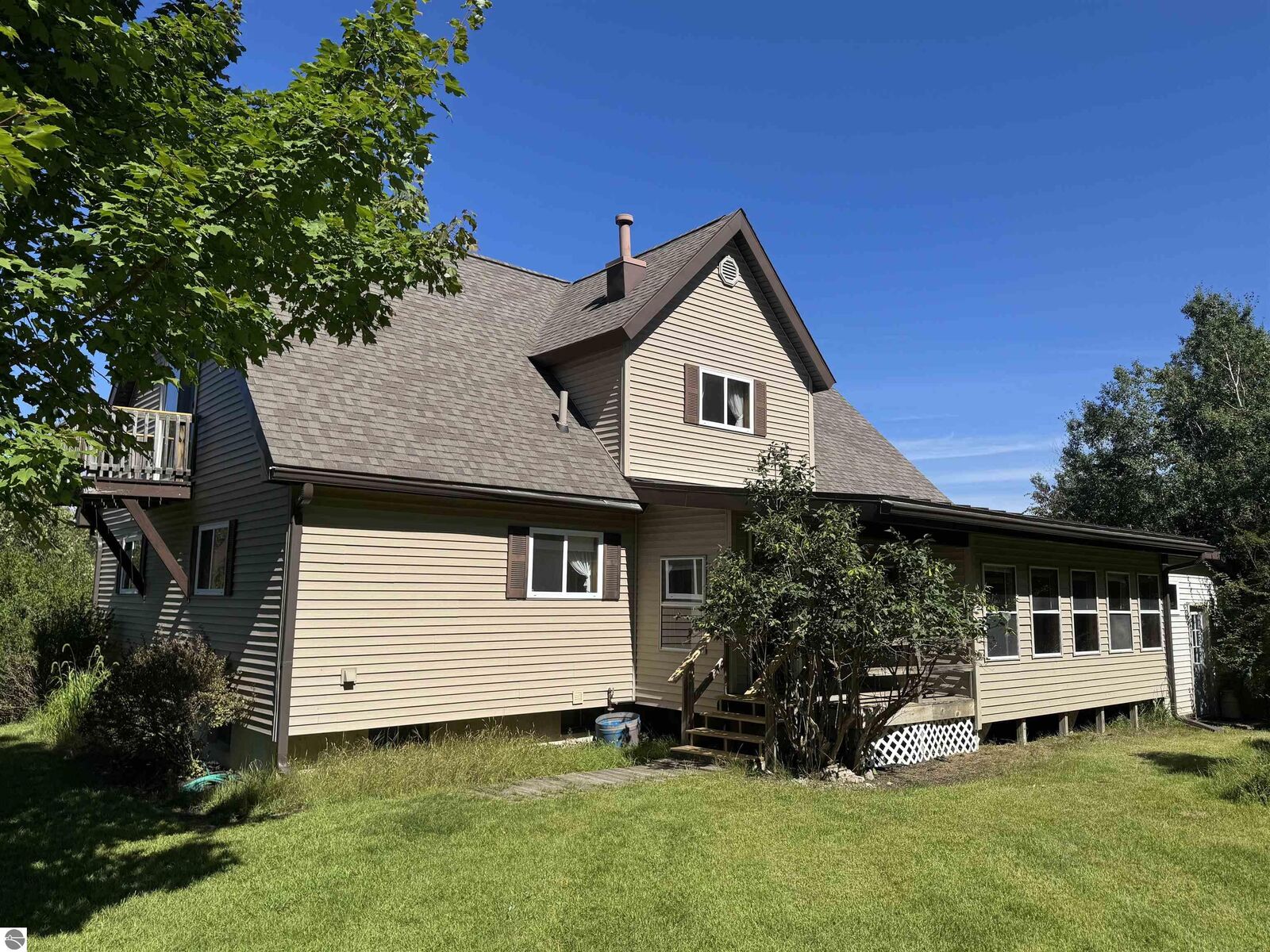 Property Photo:  4270 Holiday Road  MI 49686 