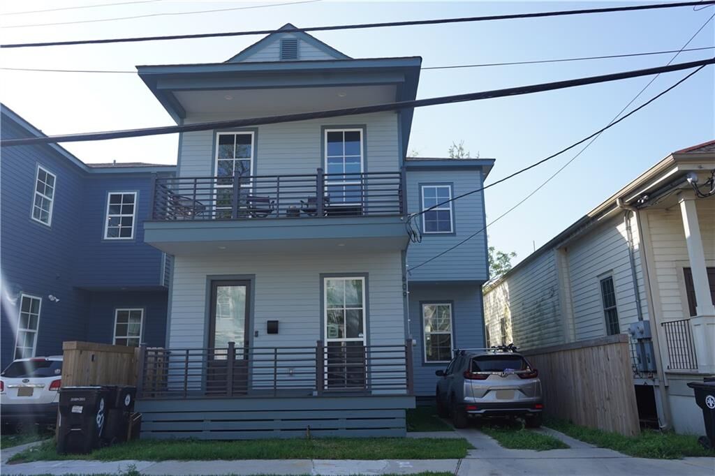 Property Photo:  609 N Rocheblave Street  LA 70119 