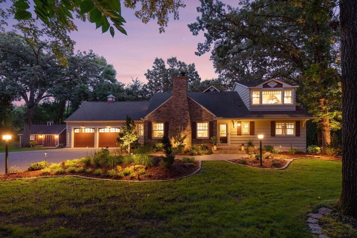 5933 Bell Circle  Minnetonka MN 55345 photo